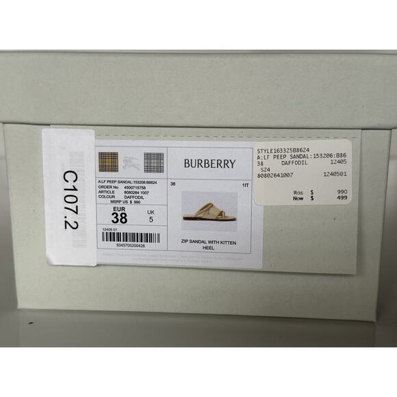 Burberry Open Toe Yellow Leather Slides Sandals 8 US (38) 8080264 IT NIB $990 - Picture 13 of 14
